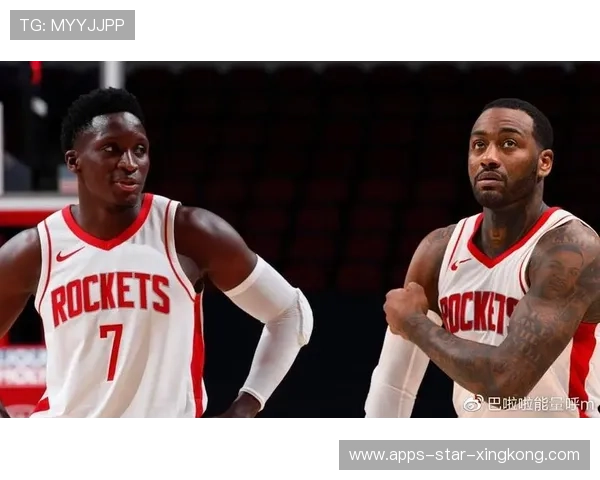 火箭新秀连续贡献两记大帽 火箭新秀连续贡献两记大帽